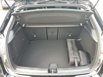 Mercedes-Benz A 200 d AMG Style Edition (foto 9)