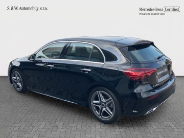 Mercedes-Benz A 200 d AMG Style Edition (foto 11)