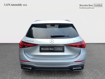 Mercedes-Benz C  300 de 4MATIC kombi (foto 8)