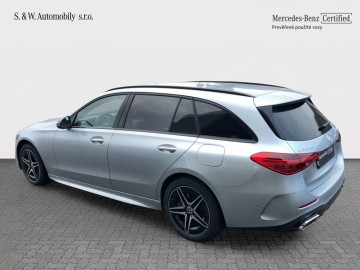 Mercedes-Benz C  300 de 4MATIC kombi (foto 11)