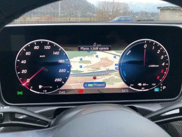 Mercedes-Benz C  300 de 4MATIC kombi (foto 16)