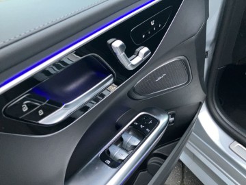 Mercedes-Benz C  300 de 4MATIC kombi (foto 23)