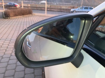 Mercedes-Benz CLA 250 e Shooting Brake (foto 22)