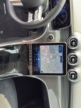 Mercedes-Benz GLC 300de 4Matic (foto 18)