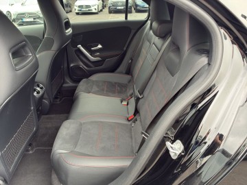 Mercedes-Benz A 200d (foto 13)