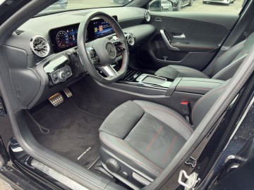 Mercedes-Benz A 200d (foto 14)