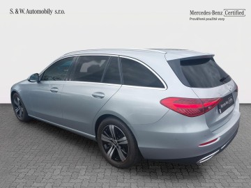 Mercedes-Benz C 200 4MATIC kombi (foto 6)