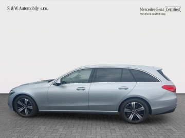 Mercedes-Benz C 200 4MATIC kombi (foto 7)