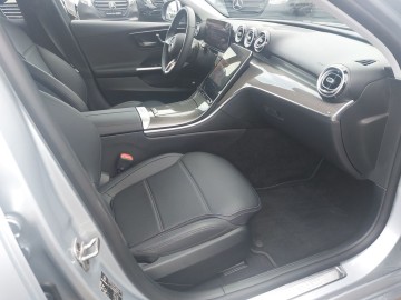 Mercedes-Benz C 200 4MATIC kombi (foto 9)