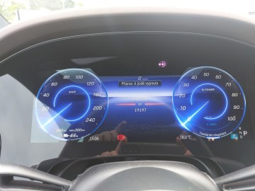 Mercedes-Benz EQS 500 4MATIC (foto 16)