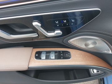 Mercedes-Benz EQS 500 4MATIC (foto 23)