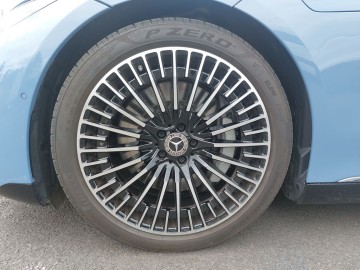 Mercedes-Benz EQS 500 4MATIC (foto 25)