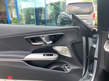 Mercedes-Benz CLE 300e kupé (foto 20)