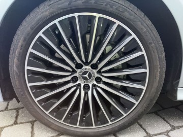 Mercedes-Benz CLE 300e kupé (foto 24)