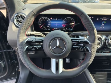 Mercedes-Benz GLA 200 AMG Style Edition (foto 17)