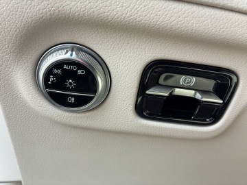 Mercedes-Benz EQS 450 4MATIC Electric Art Edition (foto 20)