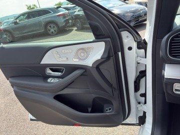 Mercedes-Benz GLE 300 d 4MATIC (foto 21)
