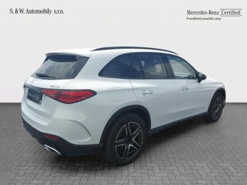 Mercedes-Benz GLC 220d 4MATIC paket AMG Premium (foto 4)