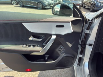 Mercedes-AMG CLA 35 4MATIC Shooting Brake (foto 10)