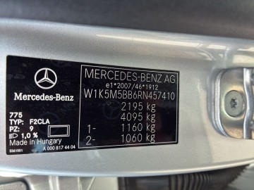 Mercedes-AMG CLA 35 4MATIC Shooting Brake (foto 18)