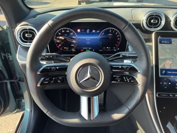 Mercedes-Benz GLC 300de 4M paket AMG Premium (foto 17)