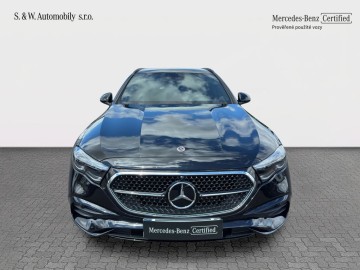 Mercedes-Benz E 300 de 4MATIC kombi (foto 1)