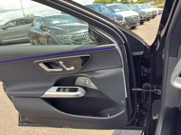 Mercedes-Benz E 300 de 4MATIC kombi (foto 21)