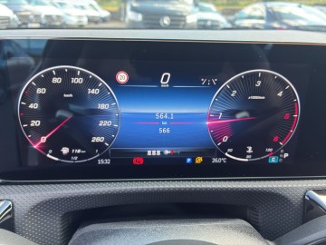 Mercedes-Benz CLA 200 d Shooting Brake AMG Style Edition (foto 16)