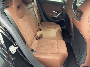 Mercedes-Benz CLA 200 d Shooting Brake AMG Style Edition (foto 6)