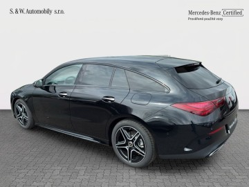 Mercedes-Benz CLA 200 d Shooting Brake AMG Style Edition (foto 11)