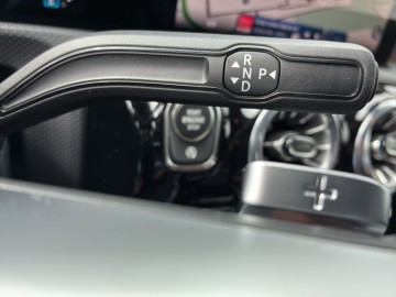 Mercedes-Benz CLA 200 d Shooting Brake AMG Style Edition (foto 19)