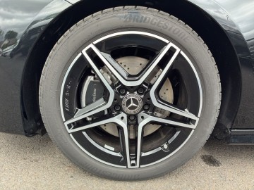 Mercedes-Benz CLA 200 d Shooting Brake AMG Style Edition (foto 25)