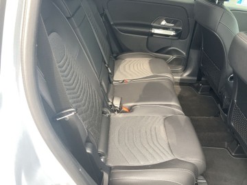 Mercedes-Benz GLB 200 d 4MATIC Progressive Edition (foto 6)