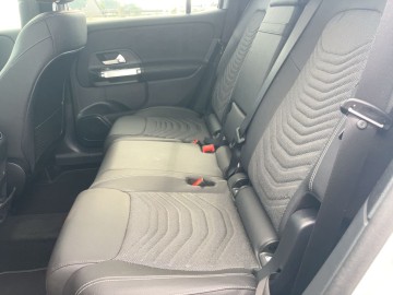 Mercedes-Benz GLB 200 d 4MATIC Progressive Edition (foto 13)
