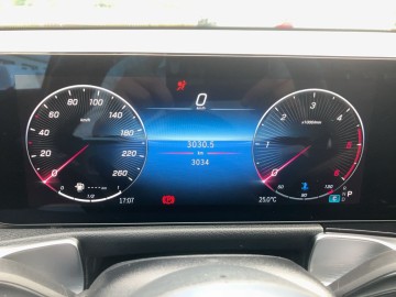 Mercedes-Benz GLB 200 d 4MATIC Progressive Edition (foto 16)
