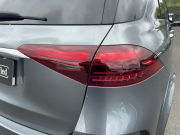 Mercedes-Benz GLE 300d 4MATIC (foto 12)