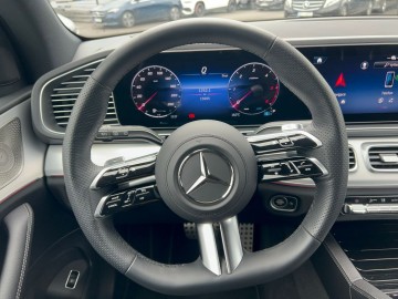 Mercedes-Benz GLE 300d 4MATIC (foto 17)