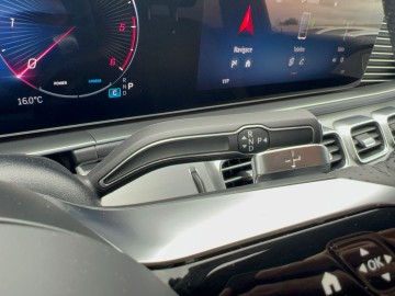 Mercedes-Benz GLE 300d 4MATIC (foto 19)