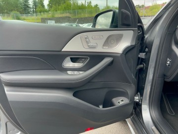 Mercedes-Benz GLE 300d 4MATIC (foto 21)