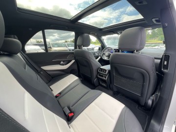 Mercedes-Benz GLE 350de 4MATIC (foto 28)