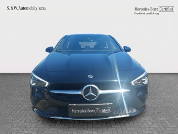 Mercedes-Benz CLA 180 d Shooting Brake (foto 1)