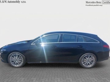 Mercedes-Benz CLA 180 d Shooting Brake (foto 7)