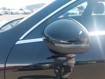 Mercedes-Benz CLA 180 d Shooting Brake (foto 22)