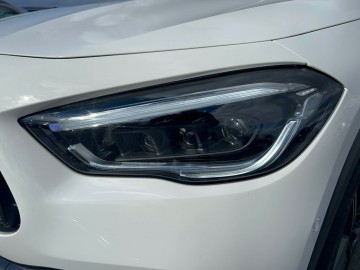 Mercedes-Benz GLA 35 AMG (foto 8)