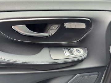 Mercedes-Benz Třída V 250d AVG L RWD (foto 23)
