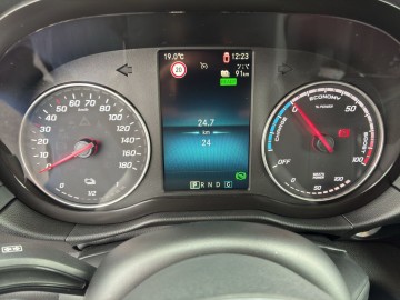 Mercedes-Benz EQT 200 S (foto 16)