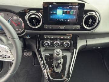 Mercedes-Benz EQT 200 S (foto 18)