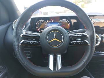 Mercedes-Benz B 200 (foto 17)