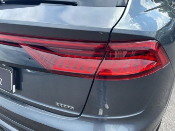 Audi Q8 (foto 8)