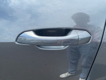 Audi Q8 (foto 24)